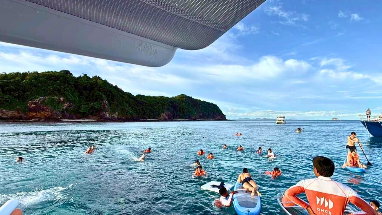 tour-listing-details-slide