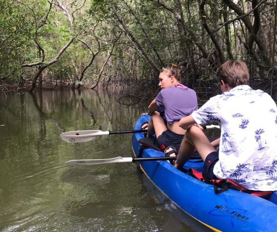 tour-listing-details-slide