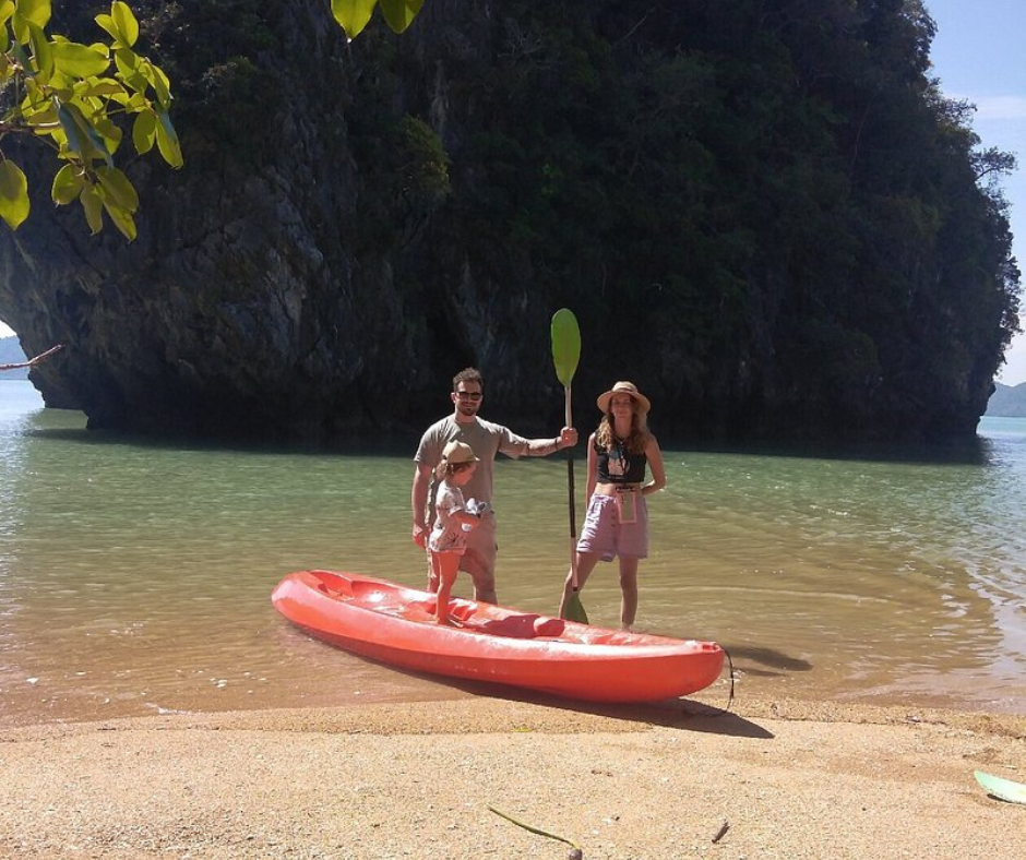 tour-listing-details-slide