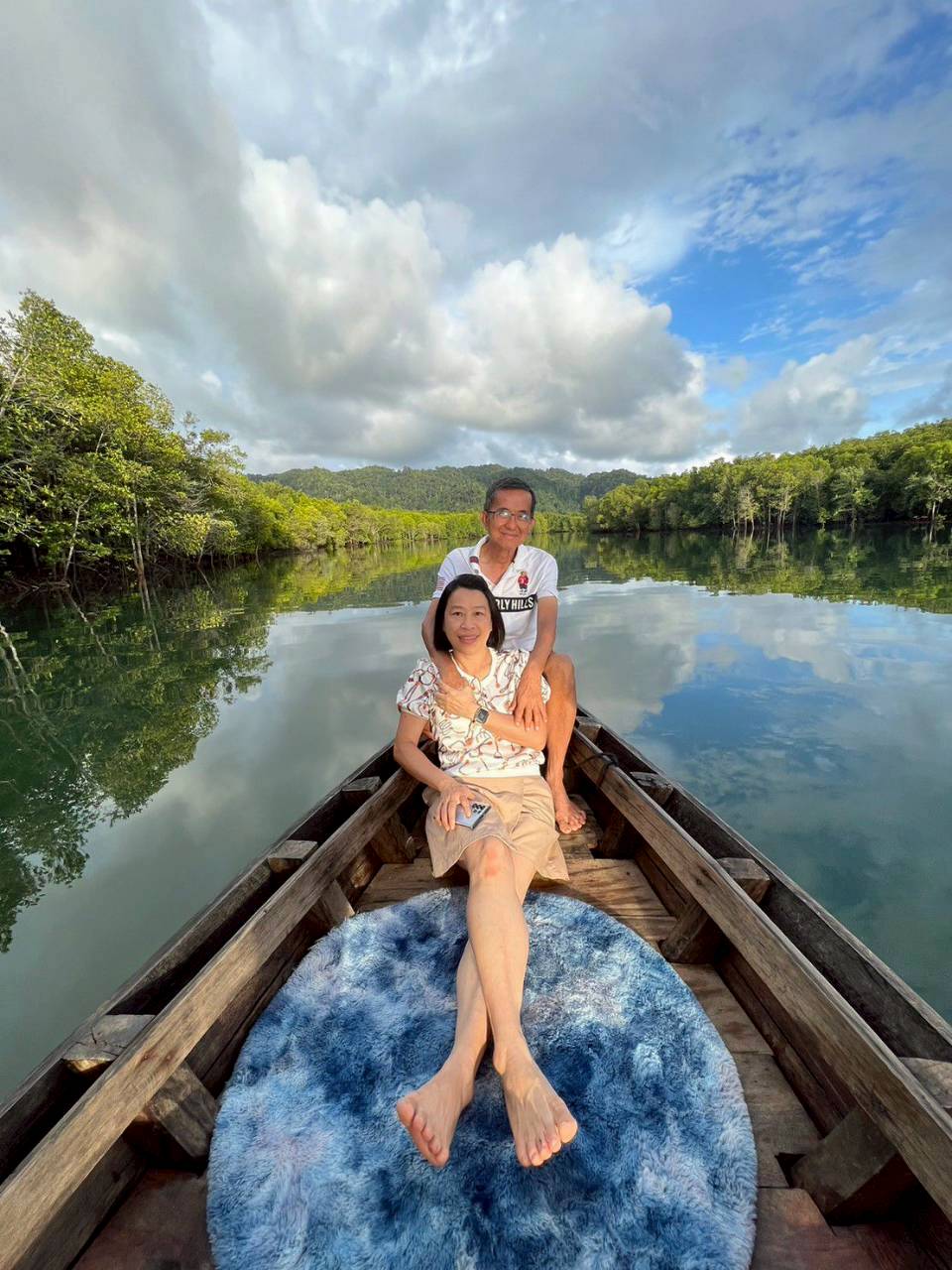 tour-listing-details-slide