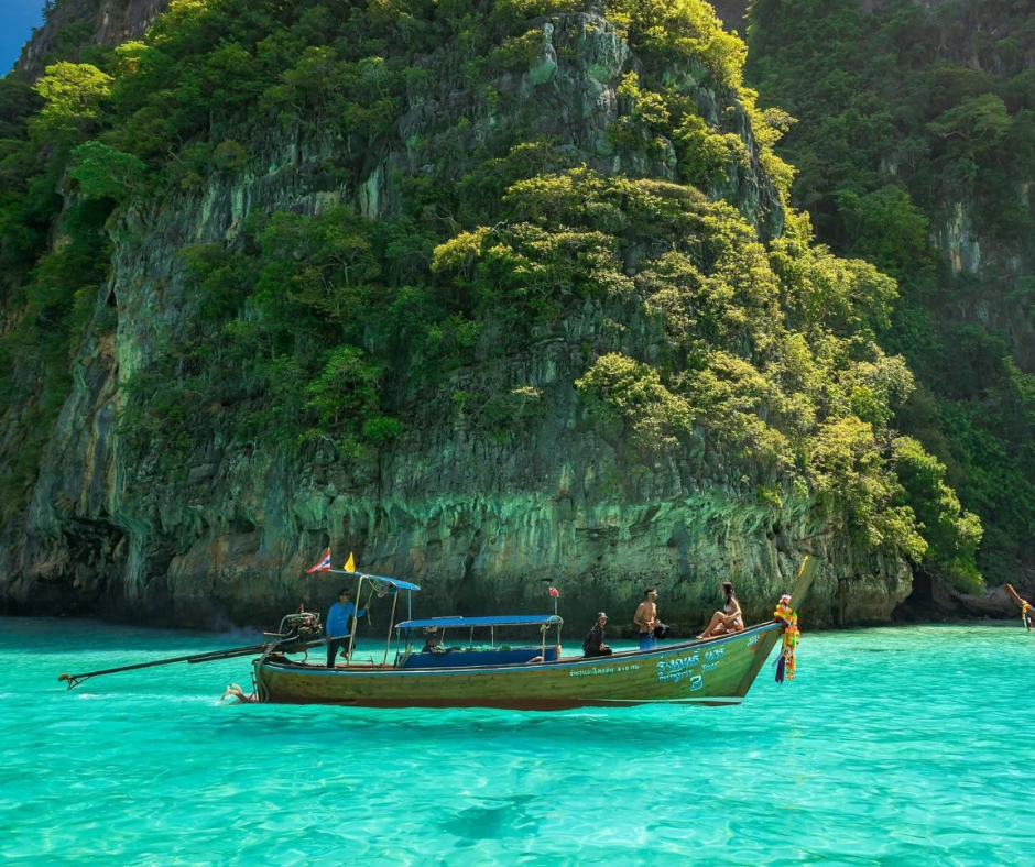 tour-listing-details-slide