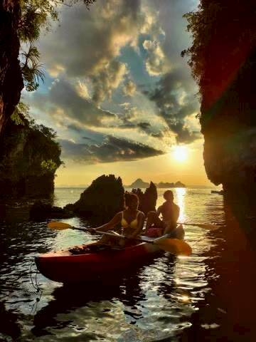 tour-listing-details-slide